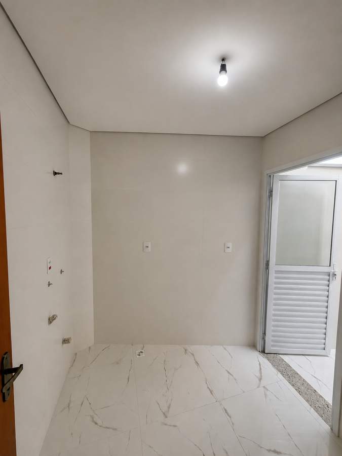 Sobrado para Venda em Santo André, Vila América, 3 dormitórios, 3 suítes, 4 banheiros, 3 vagas - apoio