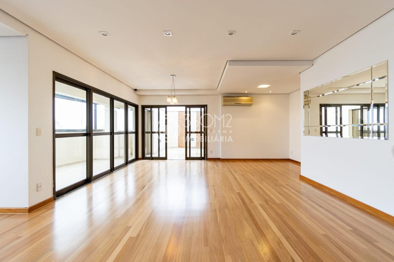 Triplex para Venda em São Paulo, Mirandópolis, 3 dormitórios, 3 suítes, 4 banheiros, 4 vagas - apoio