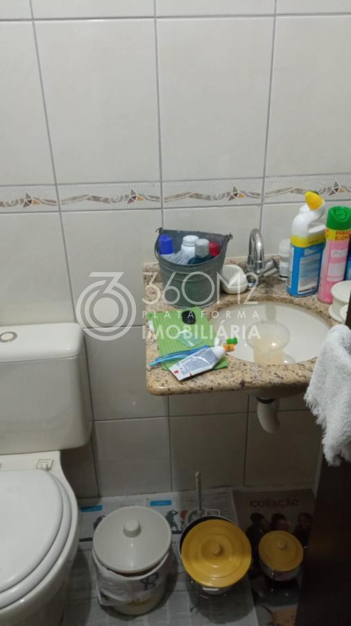 Sobrado para Venda em Santo André, Vila Gilda, 3 dormitórios, 1 suíte, 3 banheiros, 5 vagas - previa