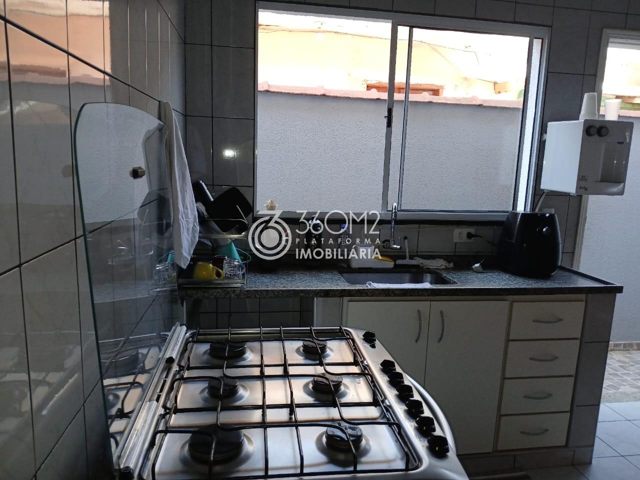Casa para Venda em Santo André, Vila Eldízia, 2 dormitórios, 1 banheiro, 2 vagas - apoio