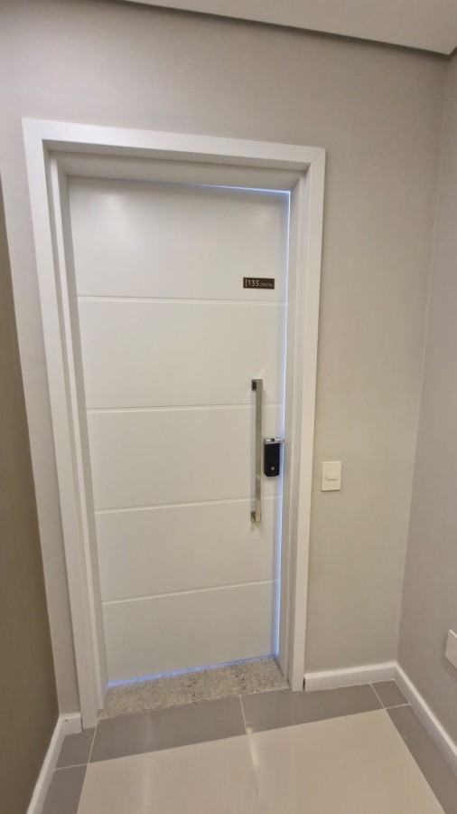 Apartamento para Venda em São Bernardo do Campo, Centro, 3 dormitórios, 3 suítes, 4 banheiros, 2 vagas - apoio