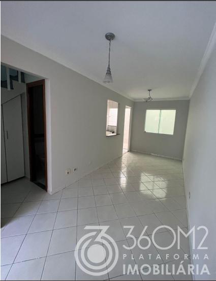 Sobrado em Condomínio para Venda em Santo André, Jardim, 4 dormitórios, 1 suíte, 3 banheiros, 2 vagas - apoio